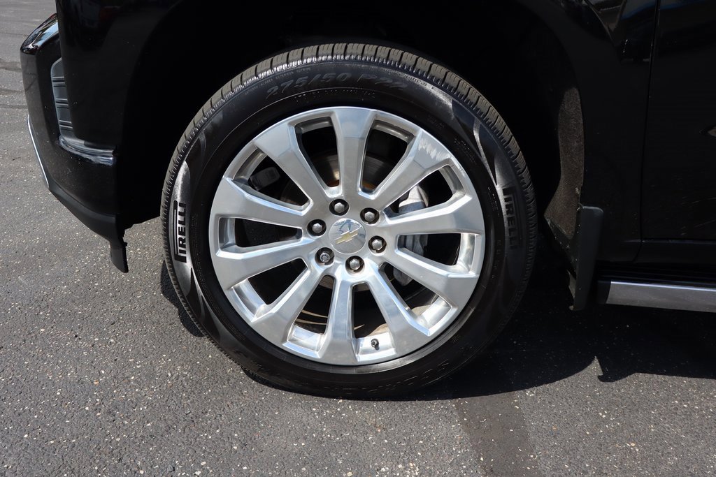 Used 2021 Chevrolet Silverado 1500 High Country w/ Technology Package image 39