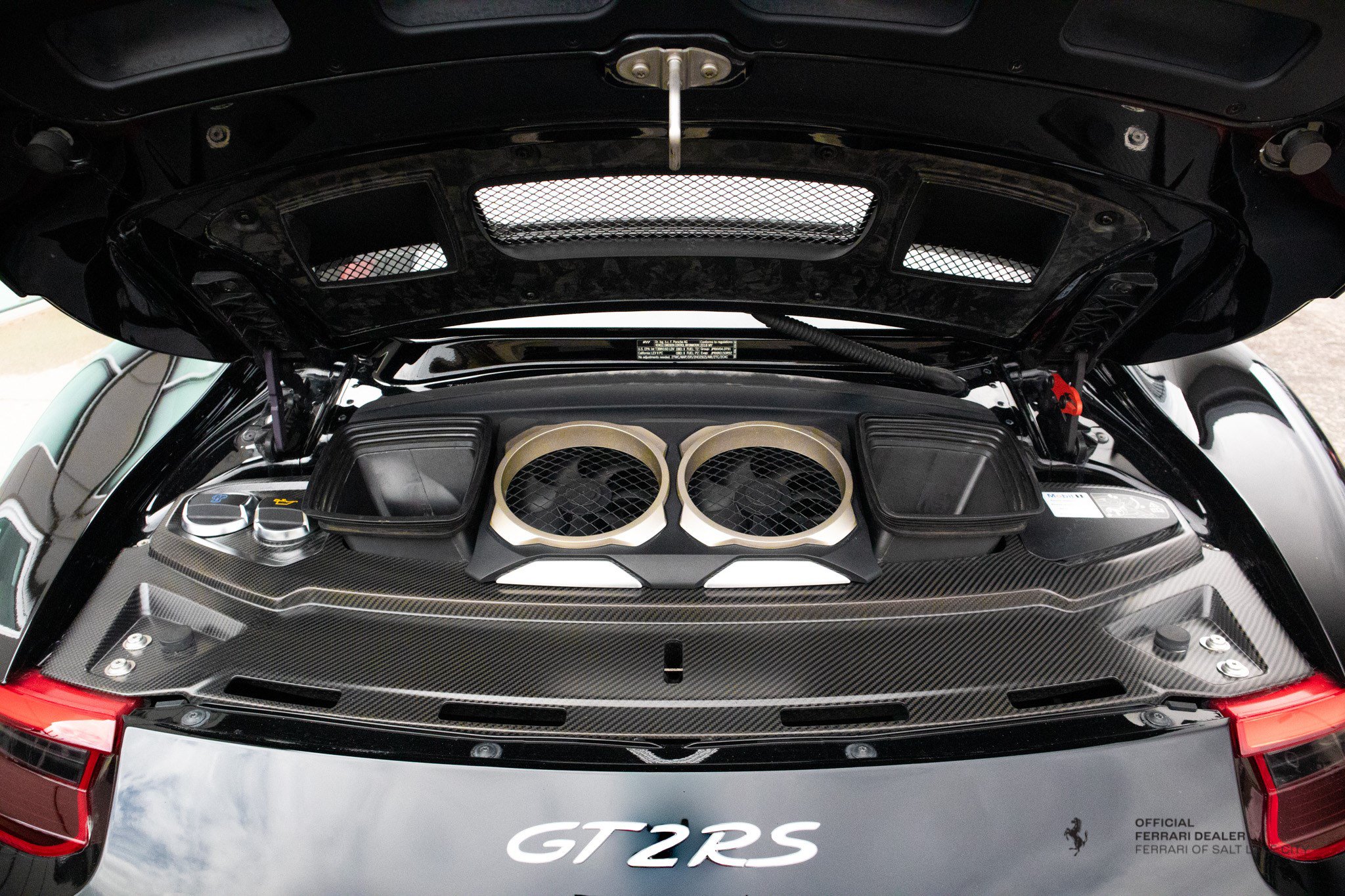 Used 2018 Porsche 911 GT2 RS RWD image 5