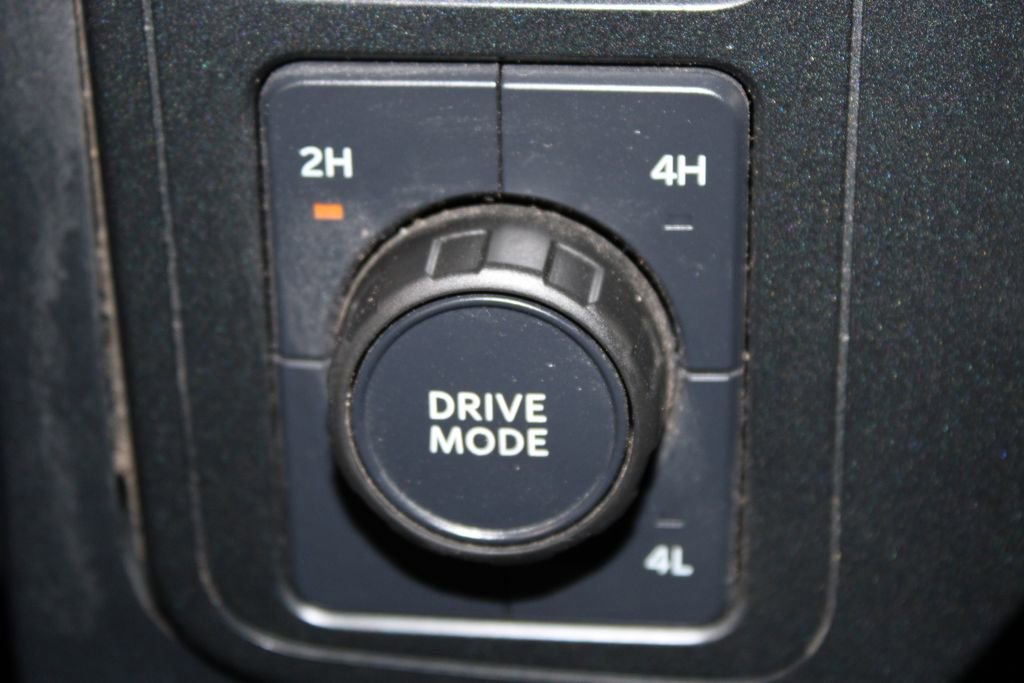 Used 2024 Ford F150 STX image 32