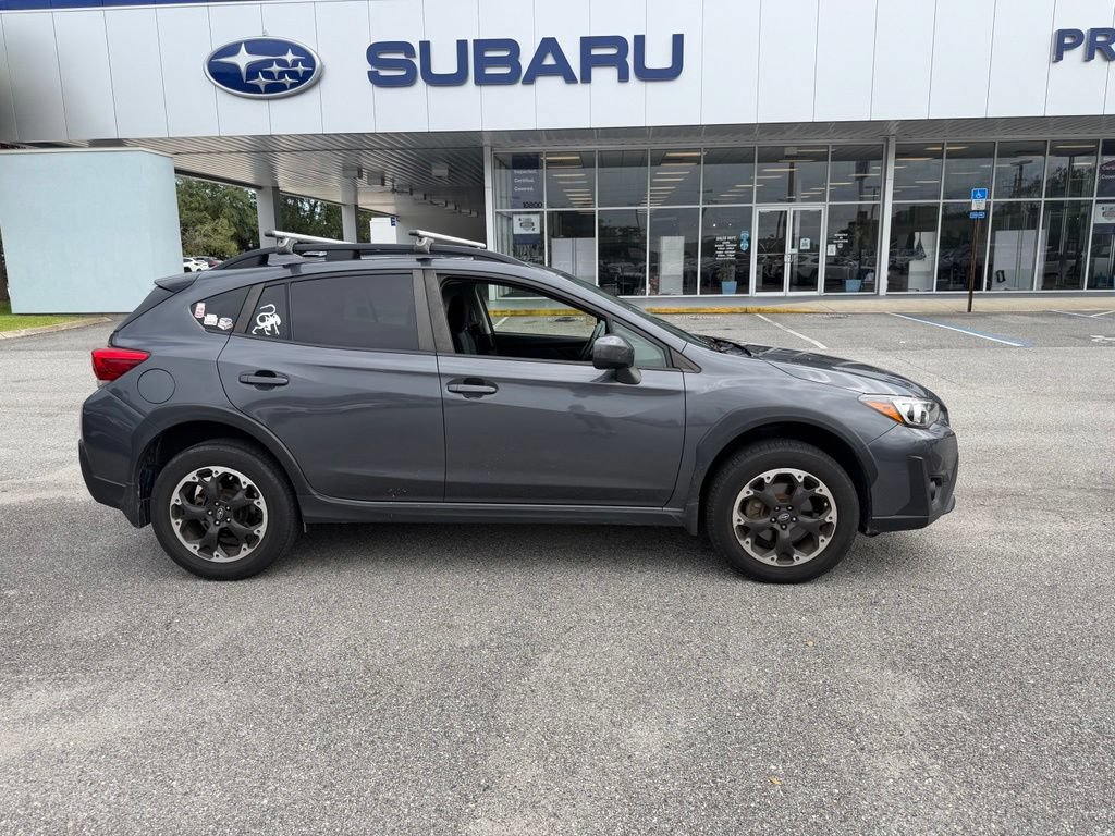 Used 2023 Subaru Crosstrek 2.0i Premium AWD/4WD image 2