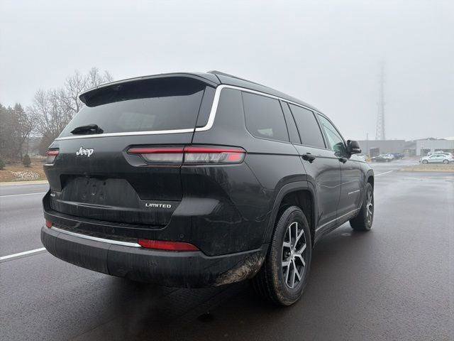 Certified 2024 Jeep Grand Cherokee L Limited w/ Luxury Tech Group II image 5