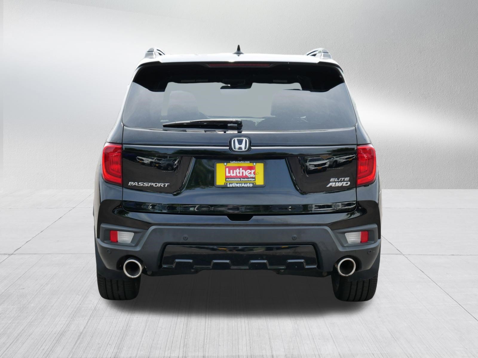 Used 2023 Honda Passport Elite image 6