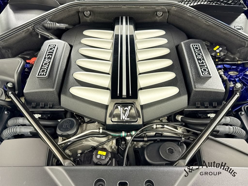 Used 2017 Rolls-Royce Dawn RWD image 38
