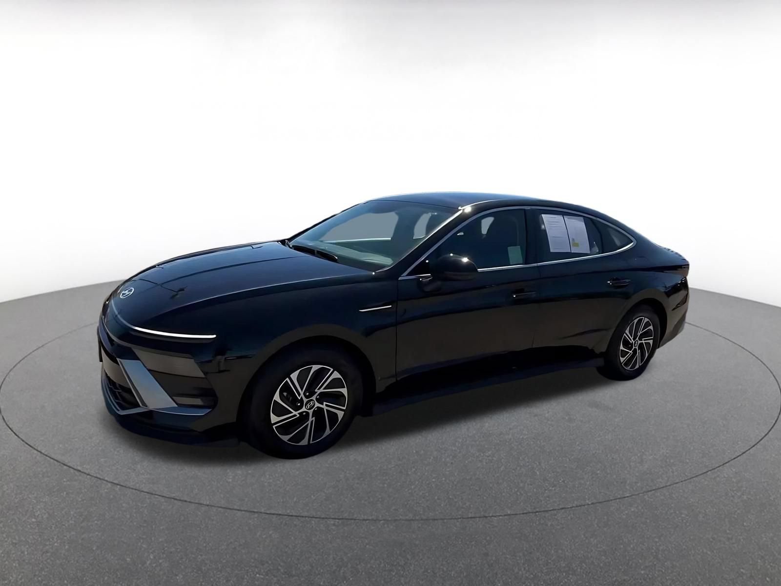 Used 2026 Hyundai Sonata Blue FWD image 9