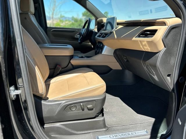 Used 2024 Chevrolet Tahoe Premier AWD/4WD image 30