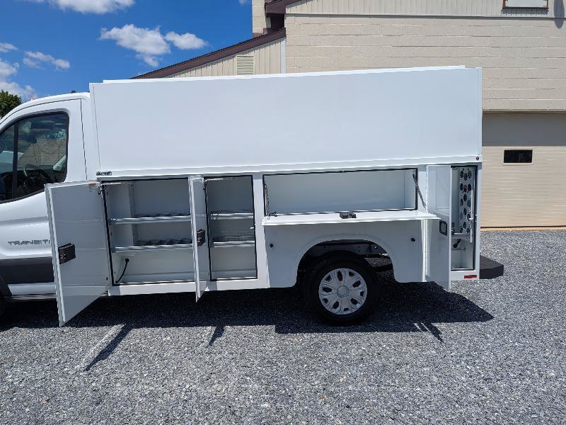 Used 2024 Ford Transit 350 w/ Interior Upgrade Package RWD image 4