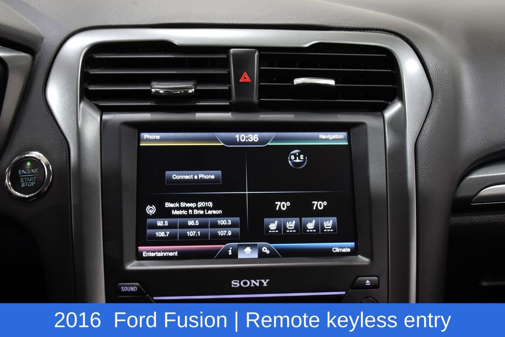 Used 2016 Ford Fusion Titanium AWD/4WD image 17