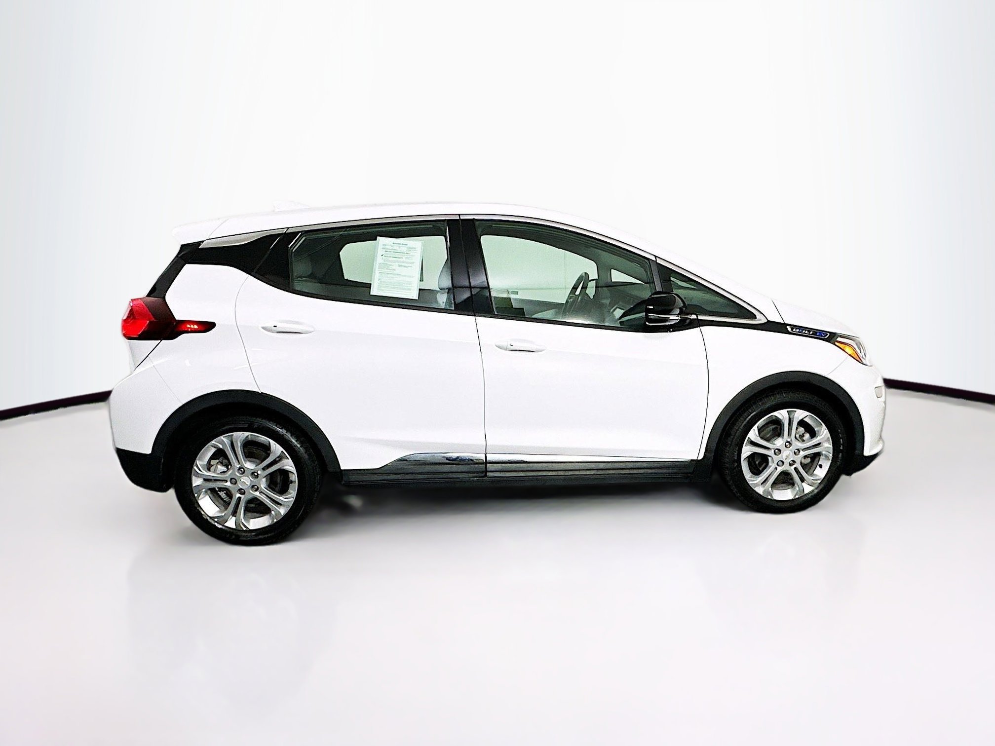 Used 2019 Chevrolet Bolt LT FWD image 10