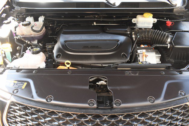 Used 2024 Chrysler Pacifica Limited FWD image 30