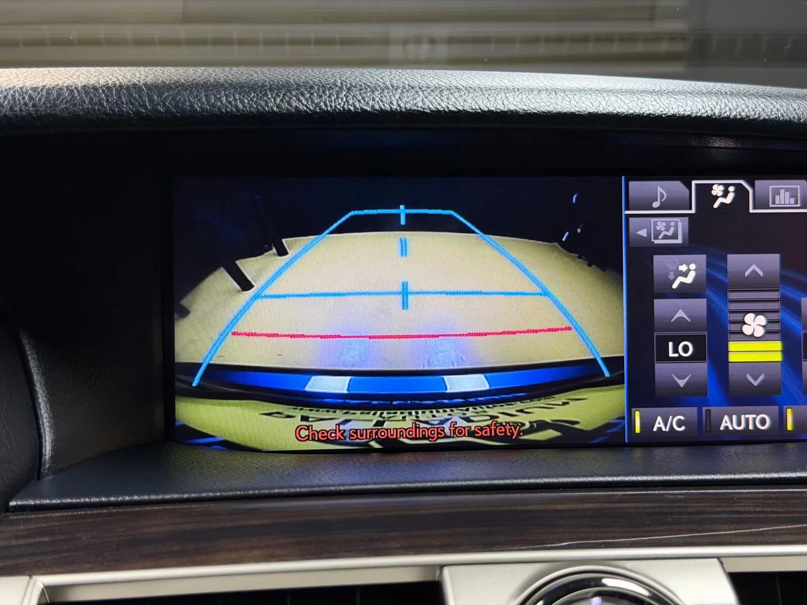 Used 2013 Lexus LS 460 AWD w/ Comfort Pkg image 45