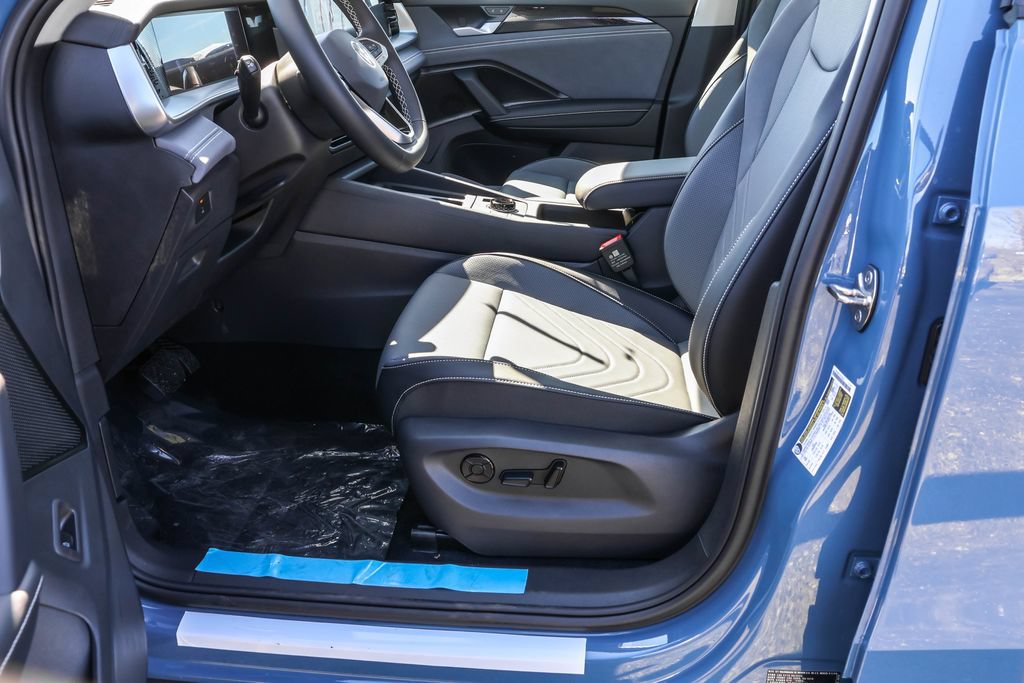New 2026 Volkswagen Tiguan SE AWD/4WD image 24