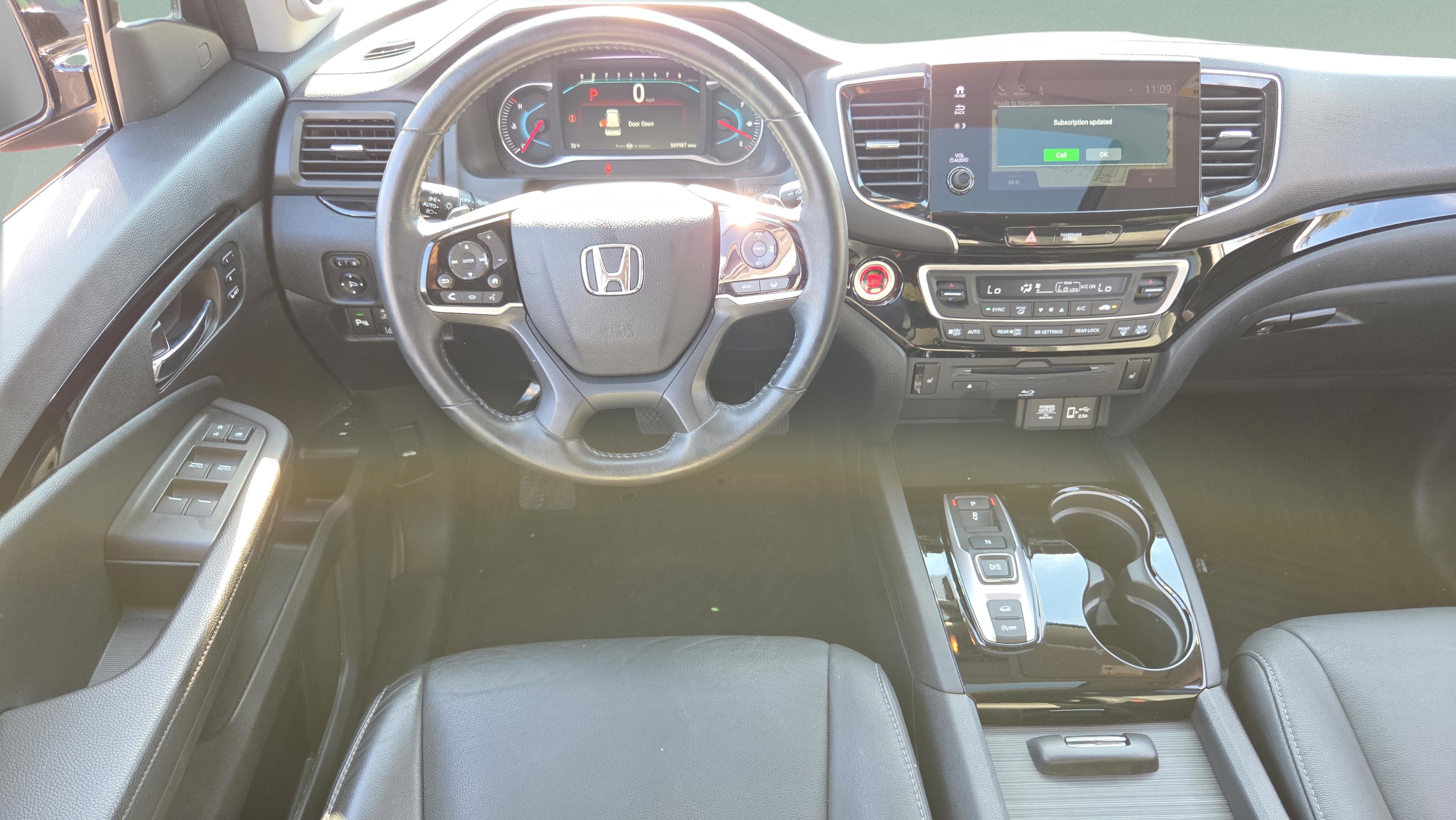 Used 2021 Honda Pilot Touring image 12