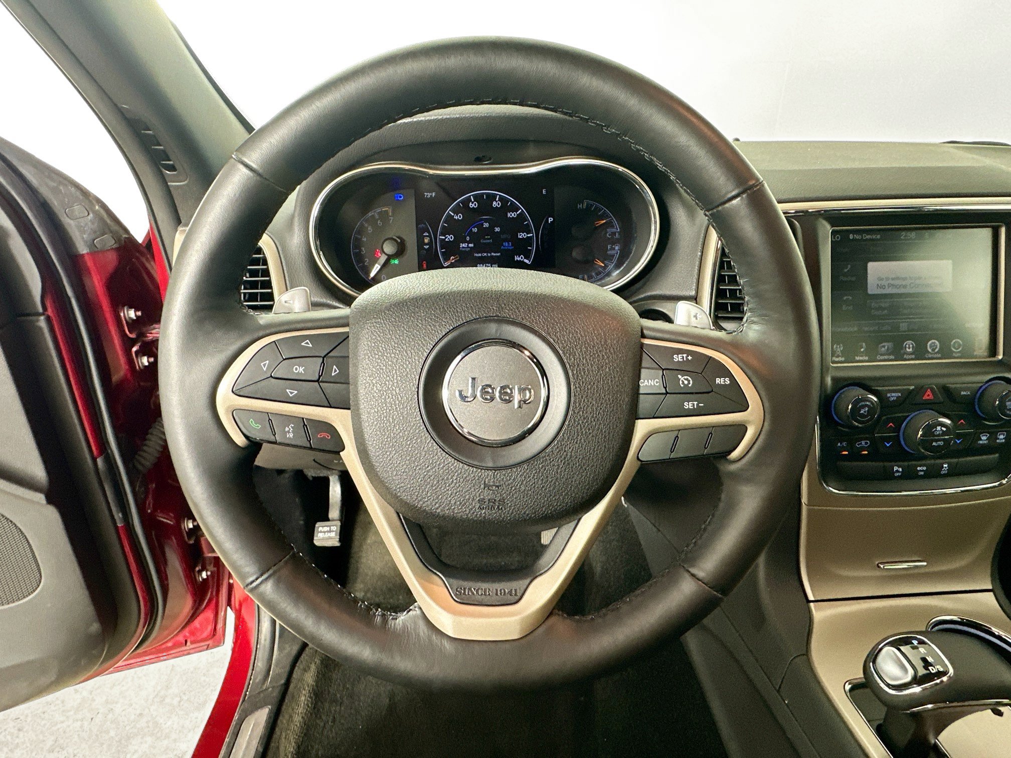Used 2015 Jeep Grand Cherokee Limited AWD/4WD image 11
