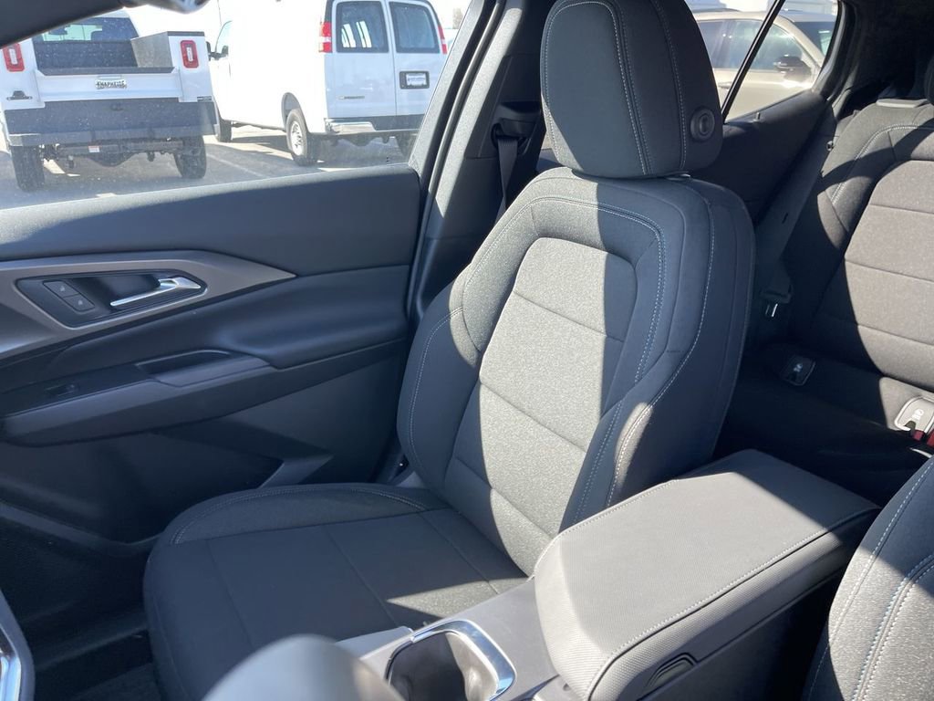 New 2026 Chevrolet Equinox EV LT w/ LPO, All-Weather Mat Package FWD image 24