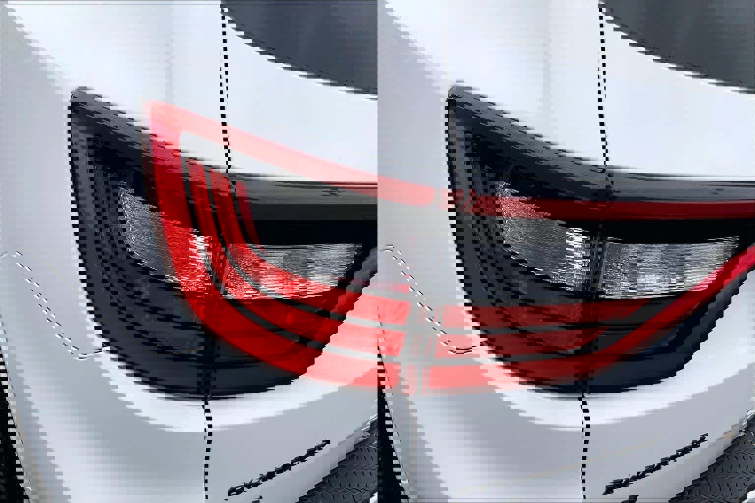 Used 2020 Dodge Durango SXT image 29