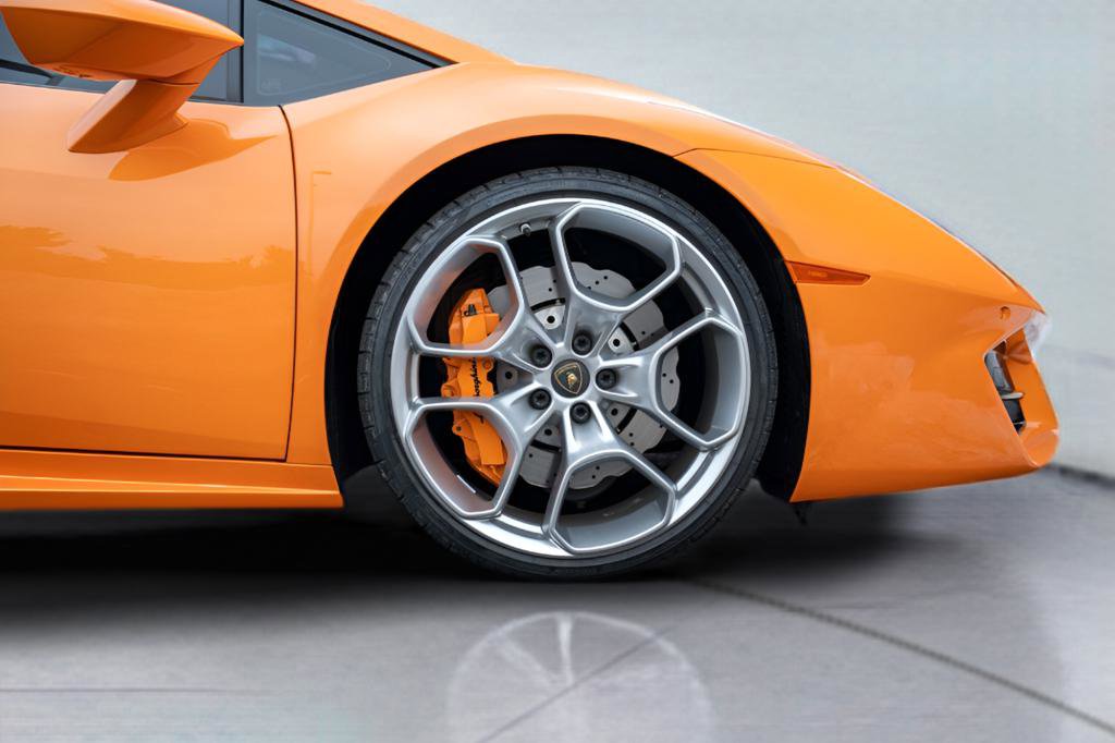 Used 2017 Lamborghini Huracan LP 580-2 image 9