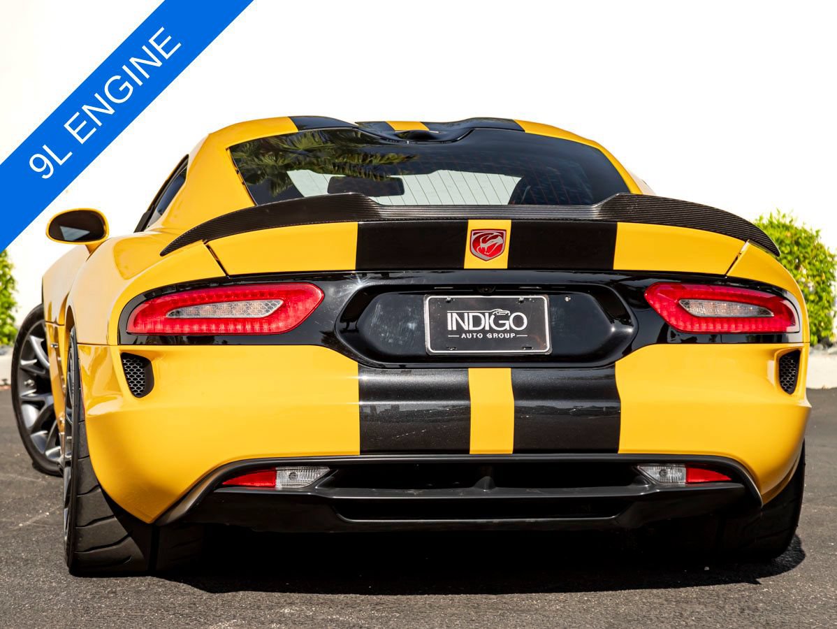 Used 2014 SRT Viper GTS w/ GTS Laguna Interior Package RWD image 10