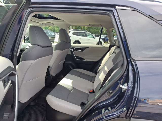 Used 2022 Toyota RAV4 XLE w/ Convenience Package AWD/4WD image 39