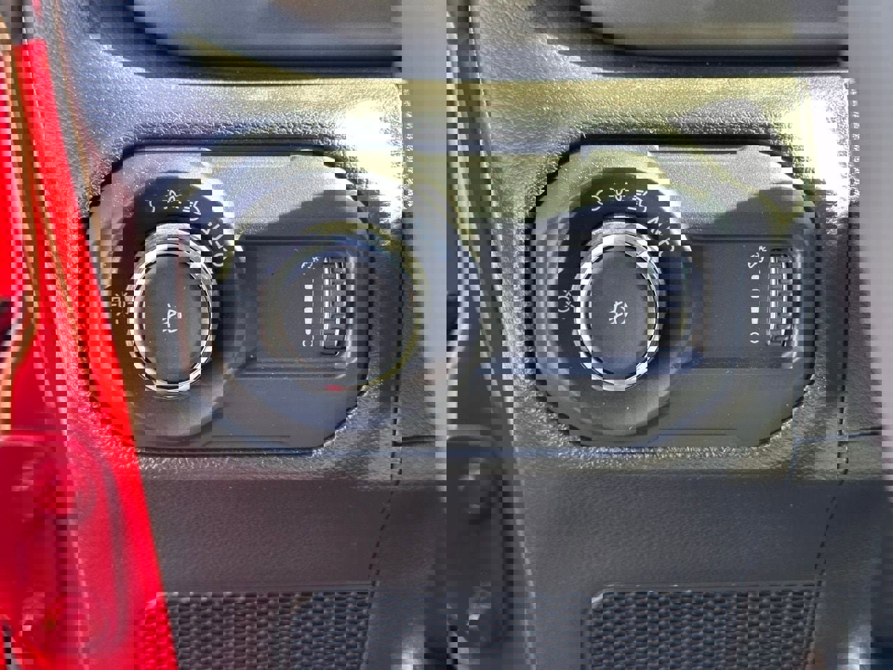 Used 2023 Jeep Wrangler Sport S image 19