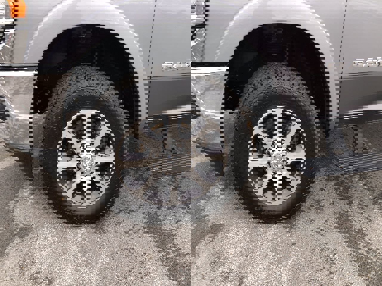 Used 2022 RAM 2500 Limited image 10