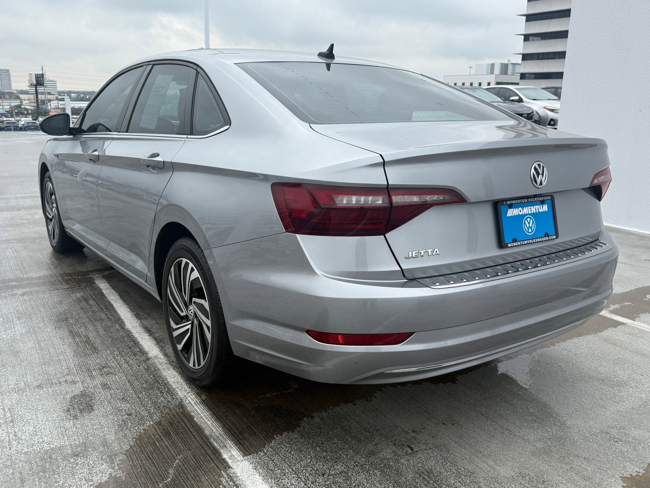 Used 2021 Volkswagen Jetta SEL image 3