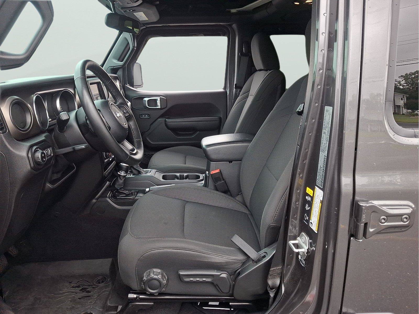 Used 2021 Jeep Gladiator Sport AWD/4WD image 11