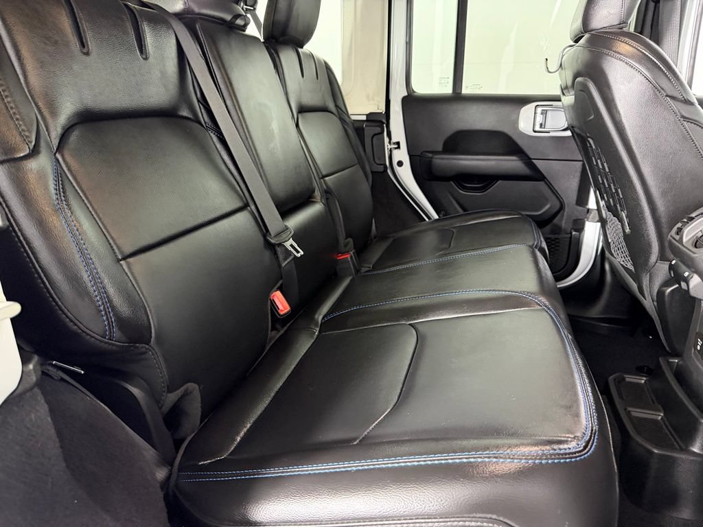 Used 2023 Jeep Wrangler Unlimited Rubicon 4xe AWD/4WD image 30