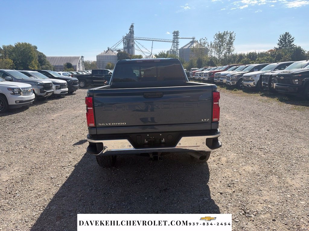 Used 2025 Chevrolet Silverado 2500 LTZ w/ LTZ Plus Package AWD/4WD image 6