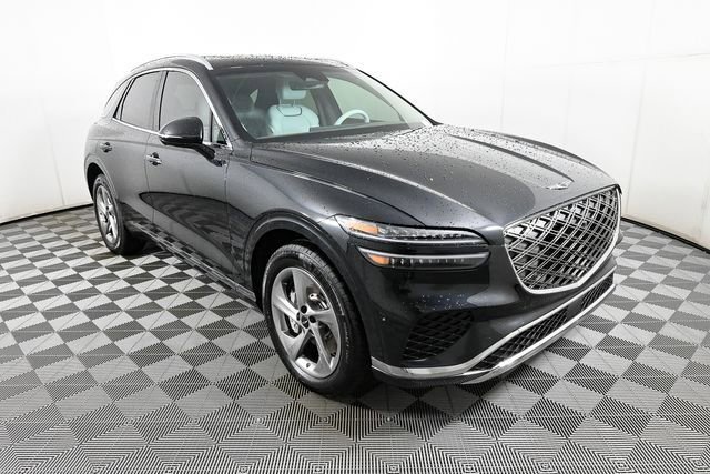 Used 2026 Genesis GV70 2.5T Advanced image 4