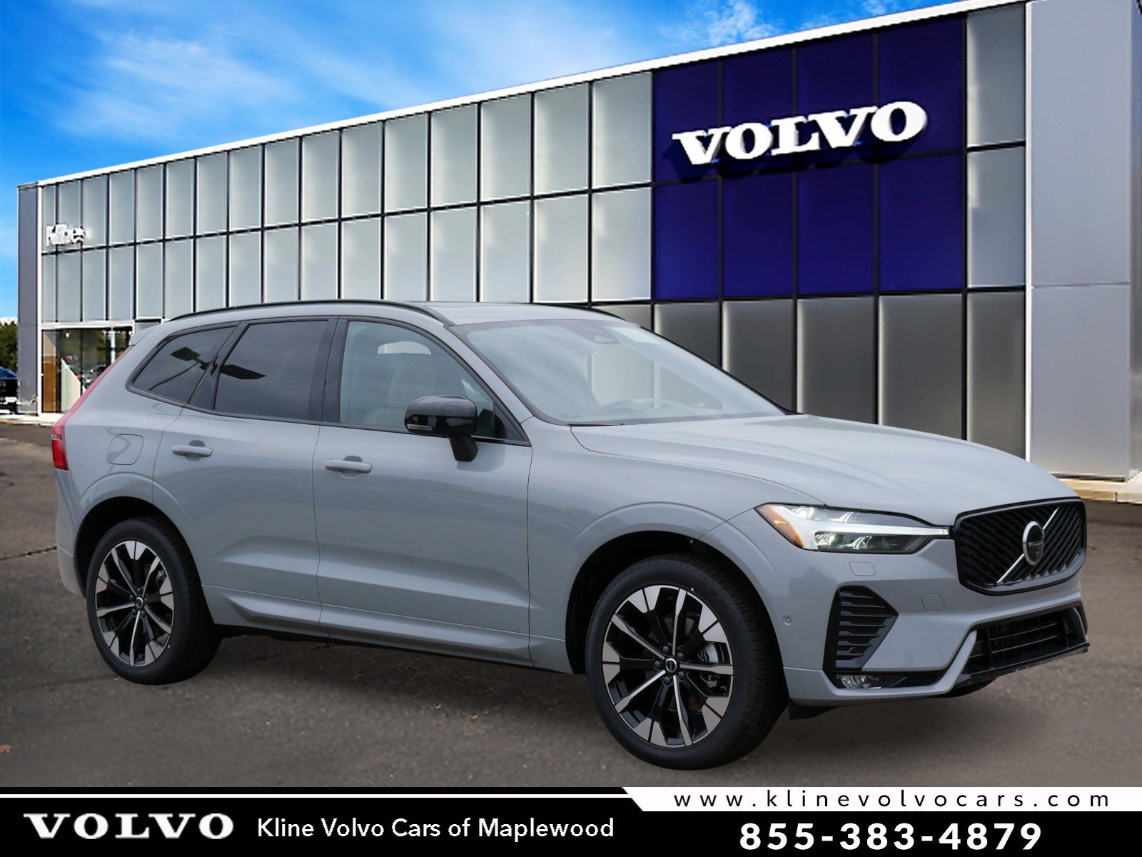 New 2027 Volvo XC60 B5 Plus AWD/4WD image 1