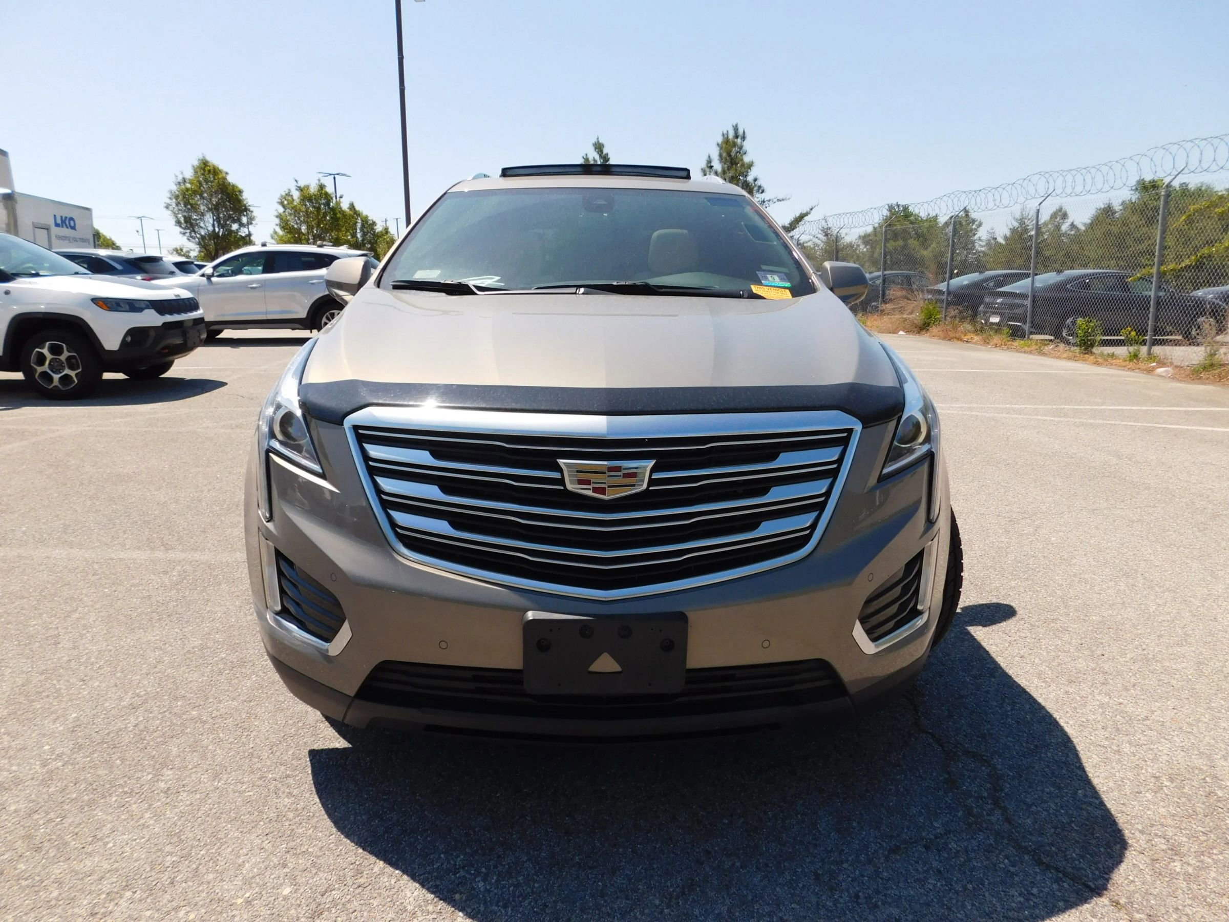 Used 2019 Cadillac XT5 Luxury AWD/4WD image 3