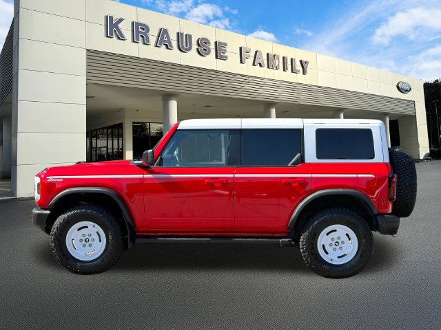 Certified 2023 Ford Bronco Heritage Edition AWD/4WD image 4
