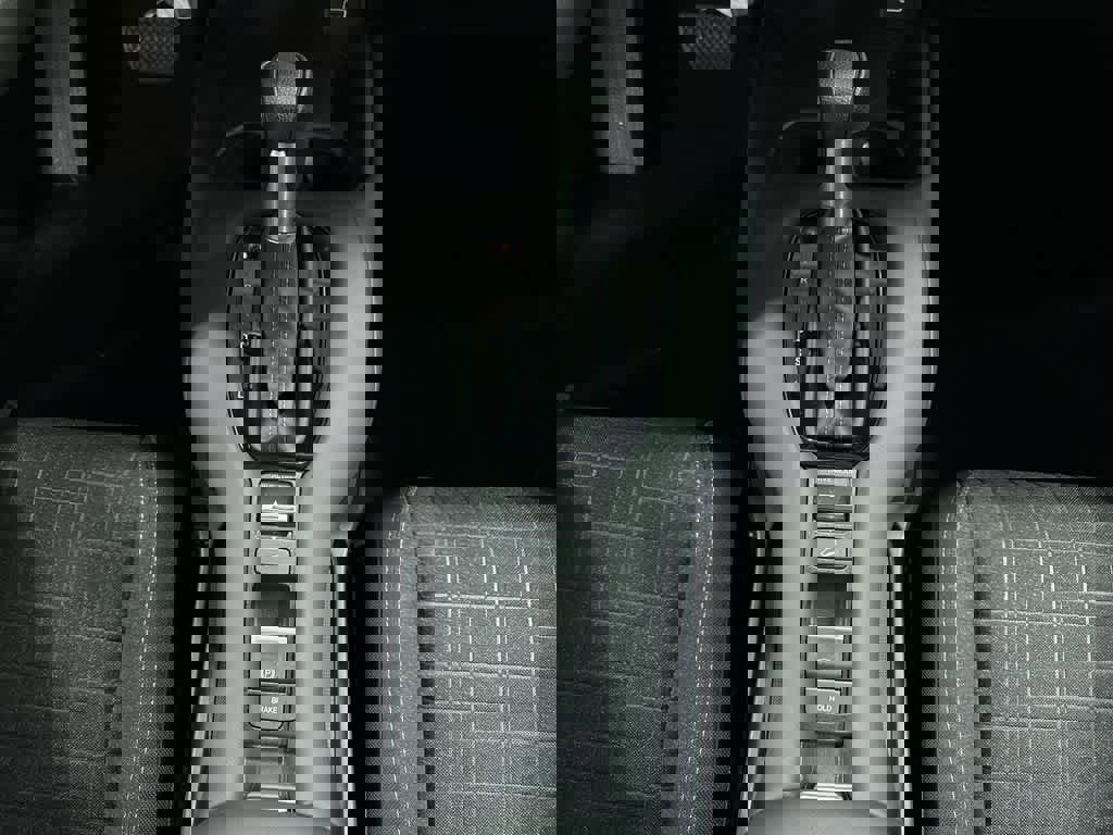 Certified 2023 Honda HR-V LX image 29