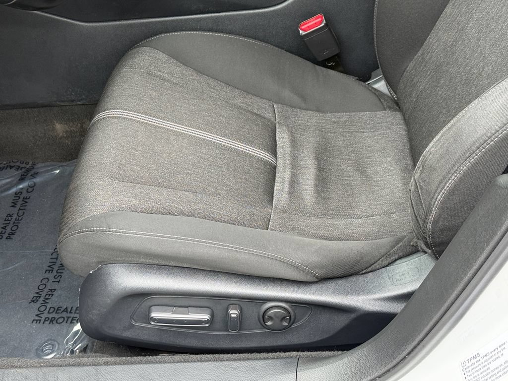 Used 2025 Honda Accord Sport image 25