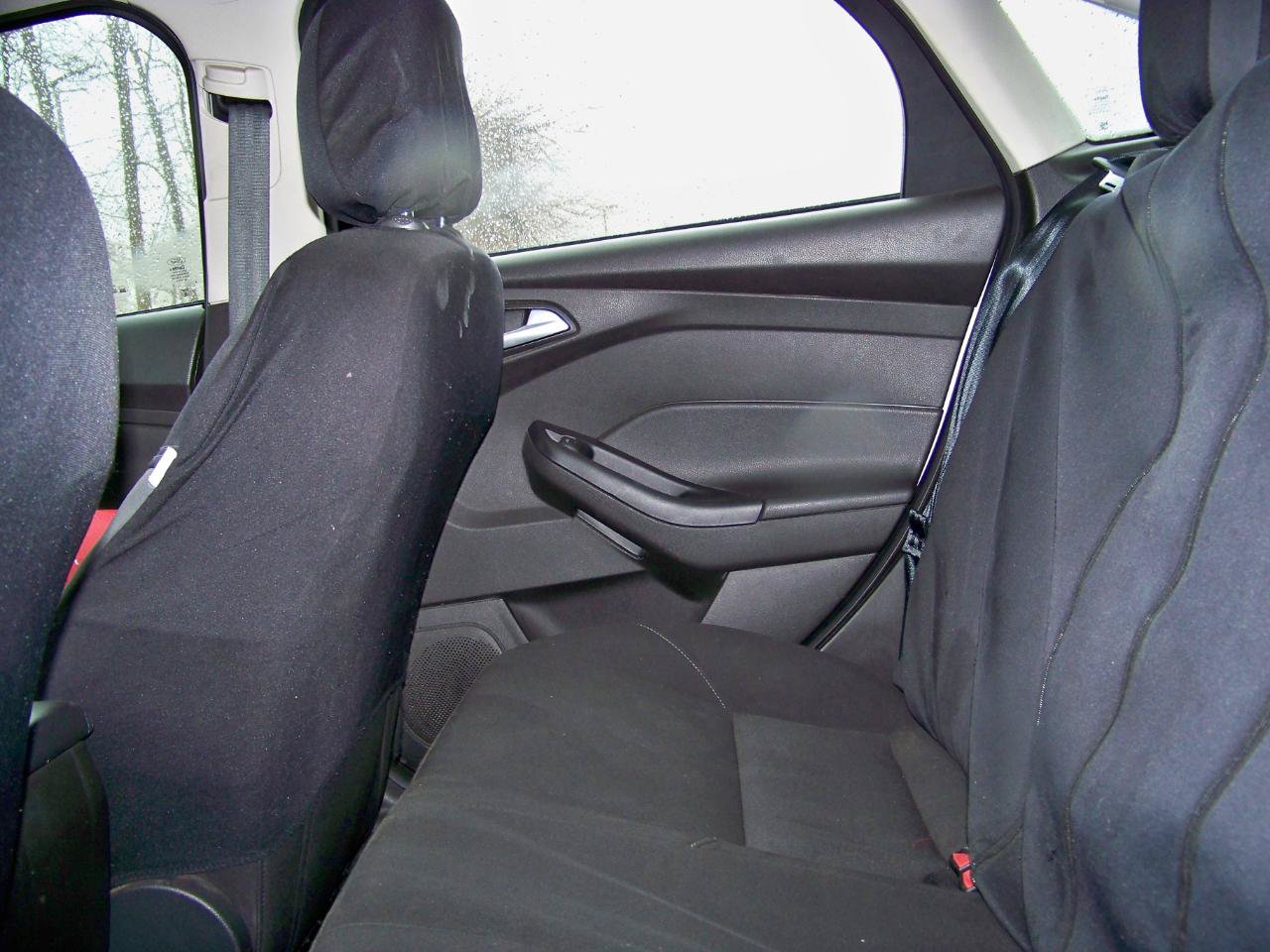 Used 2016 Ford Focus SE FWD image 21