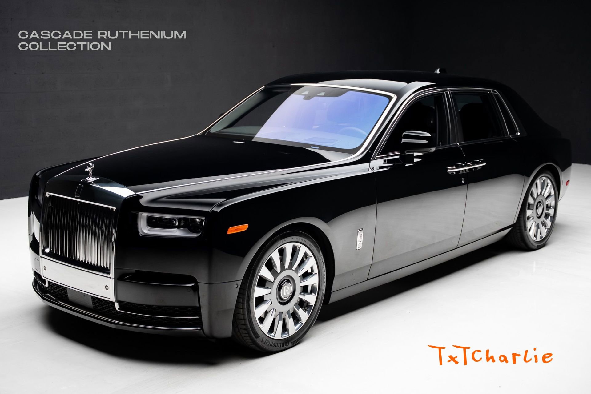 Used 2019 Rolls-Royce Phantom Sedan image 1