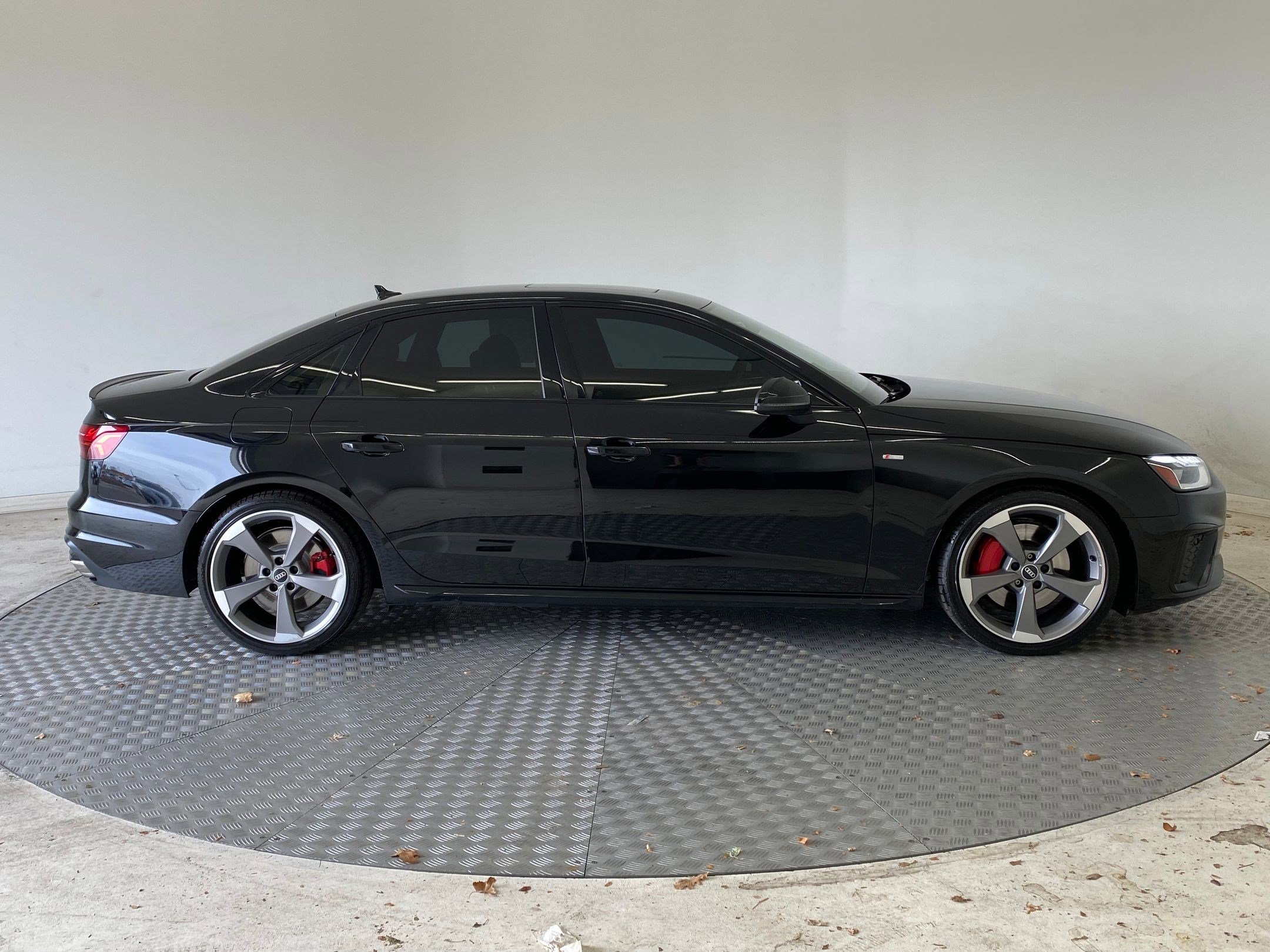 Used 2023 Audi A4 2.0T Premium Plus w/ Premium Plus Package image 7