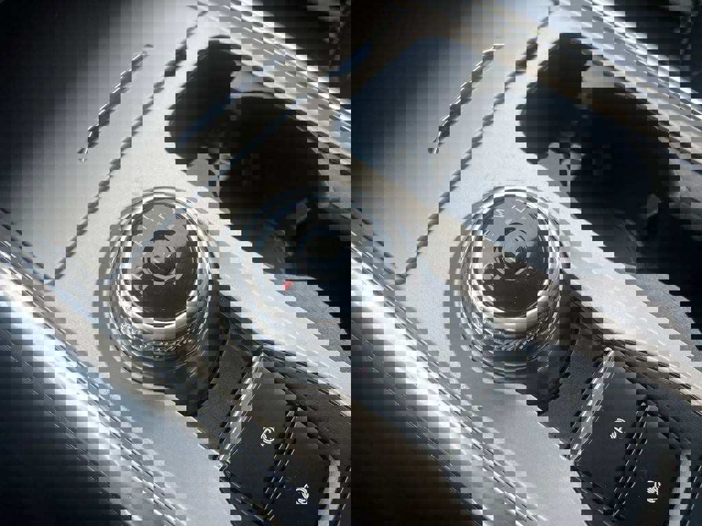 Used 2023 Ford Explorer Limited w/ Equipment Group 301A image 22