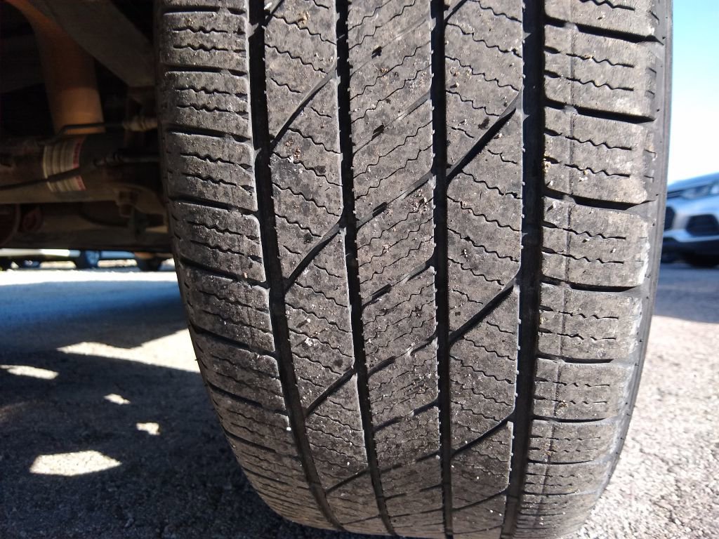 Used 2013 Ford F150 Lariat w/ Luxury Equipment Group image 19