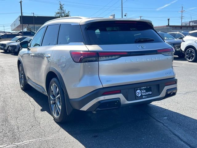 Used 2025 INFINITI QX60 Luxe AWD/4WD image 7