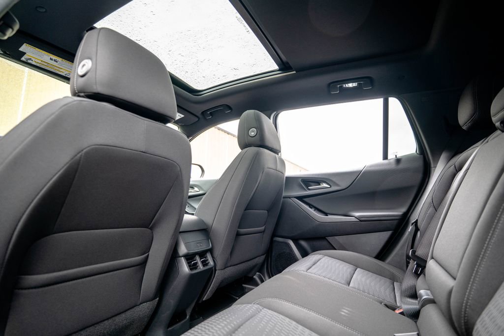 New 2026 Chevrolet Equinox LT AWD/4WD image 28
