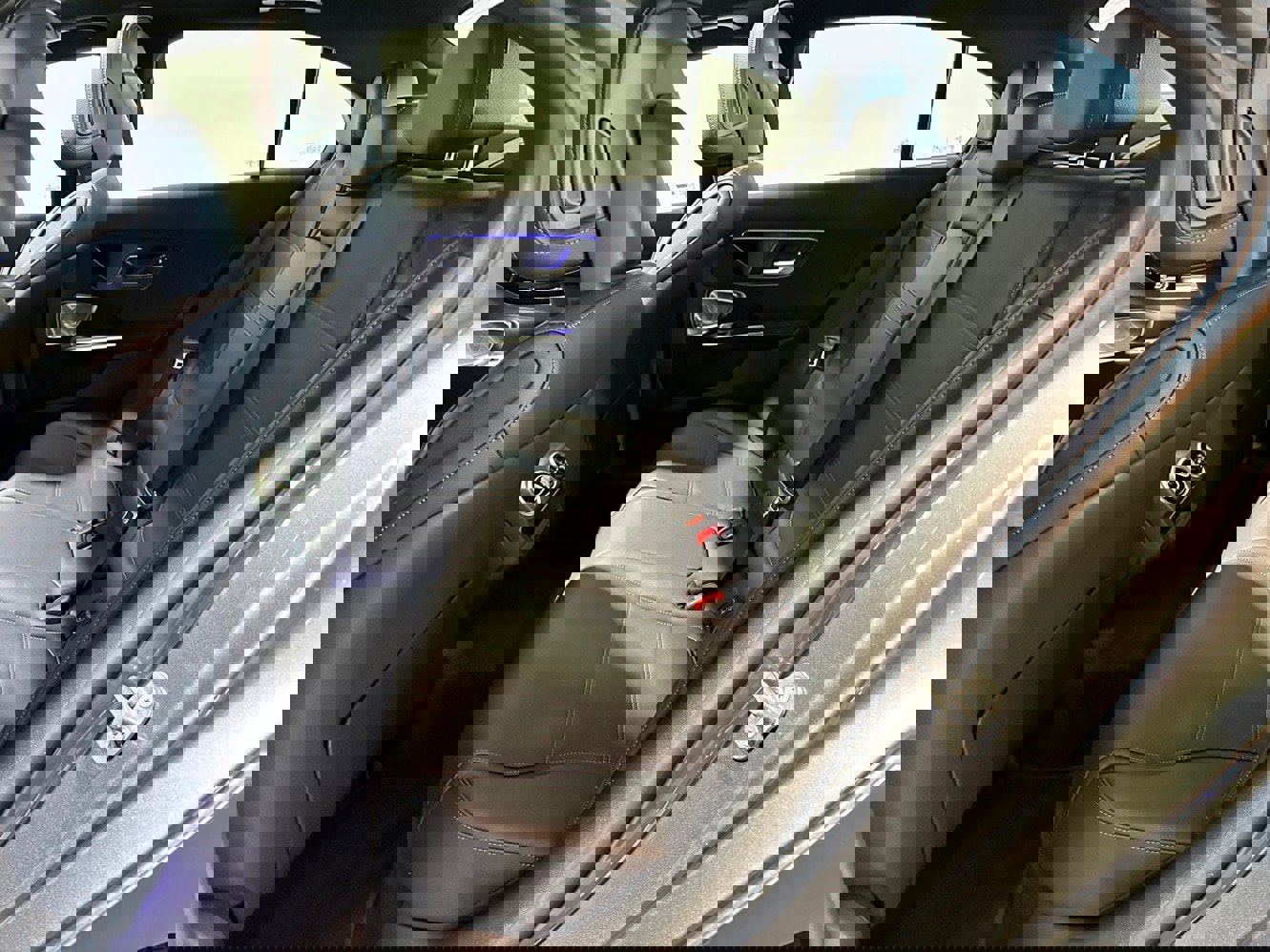 Certified 2024 Mercedes-Benz C 300 4MATIC Sedan image 29