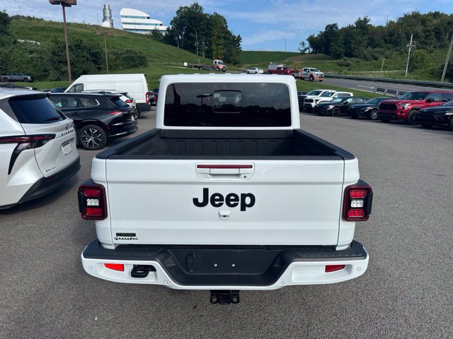 Used 2023 Jeep Gladiator Overland AWD/4WD image 18