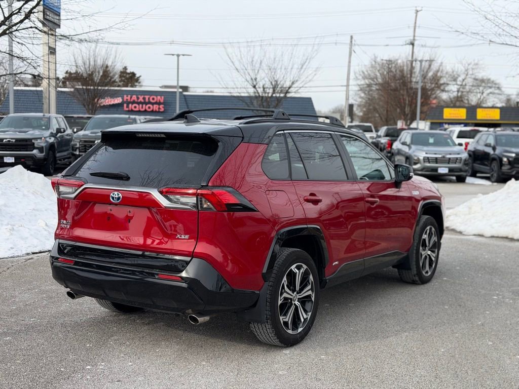 Used 2024 Toyota RAV4 XSE w/ Weather Package image 5