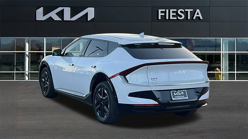 New 2025 Kia EV6 Wind image 3