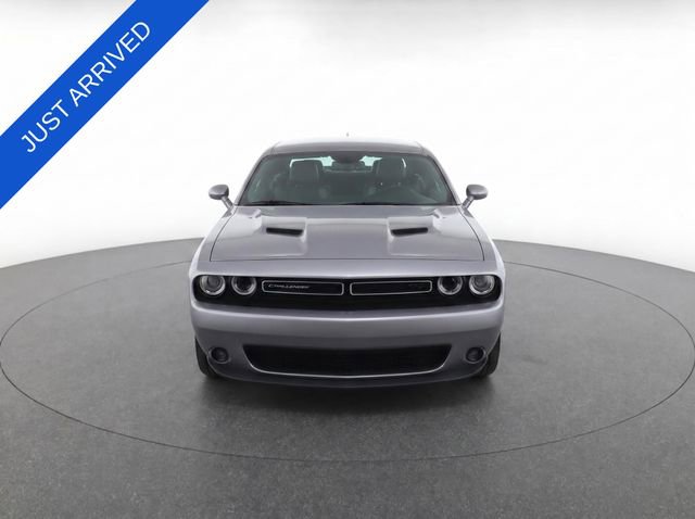 Used 2018 Dodge Challenger R/T RWD image 15