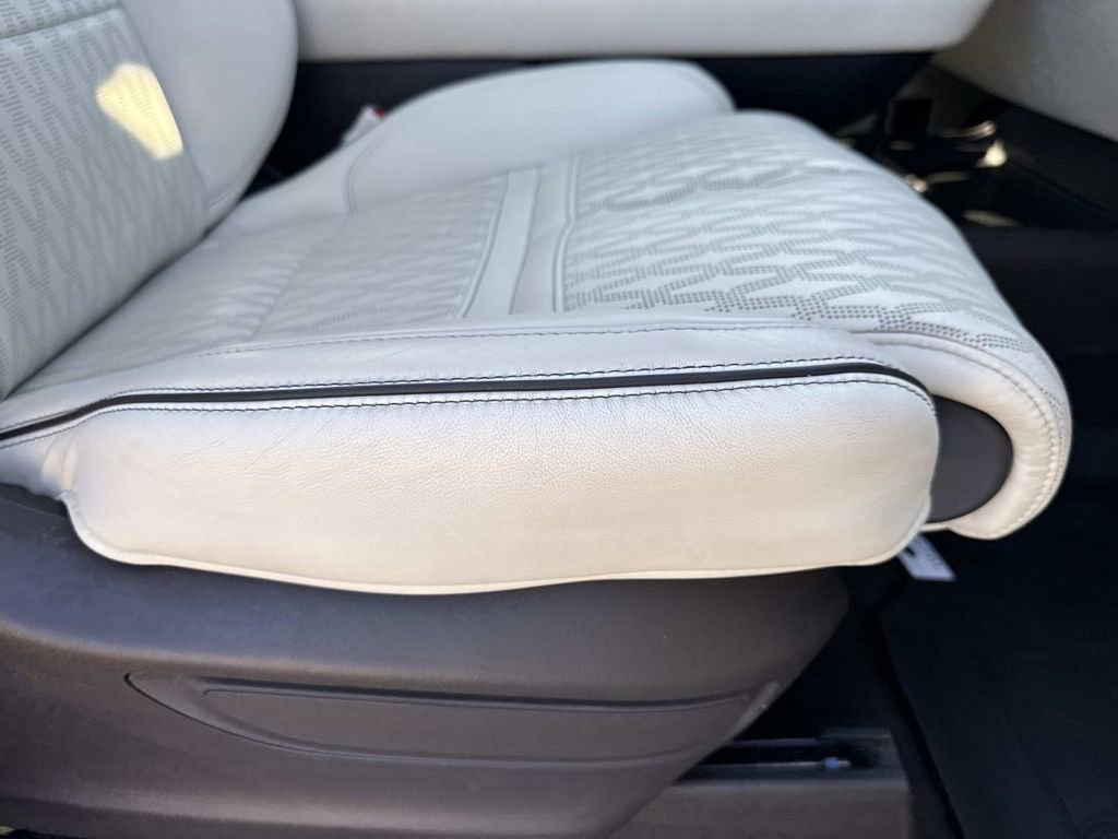 Certified 2022 Lincoln Navigator L Black Label image 12