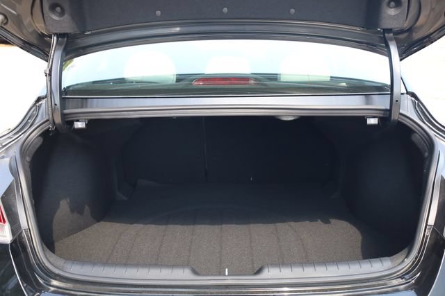 New 2026 Hyundai Elantra Limited FWD image 25