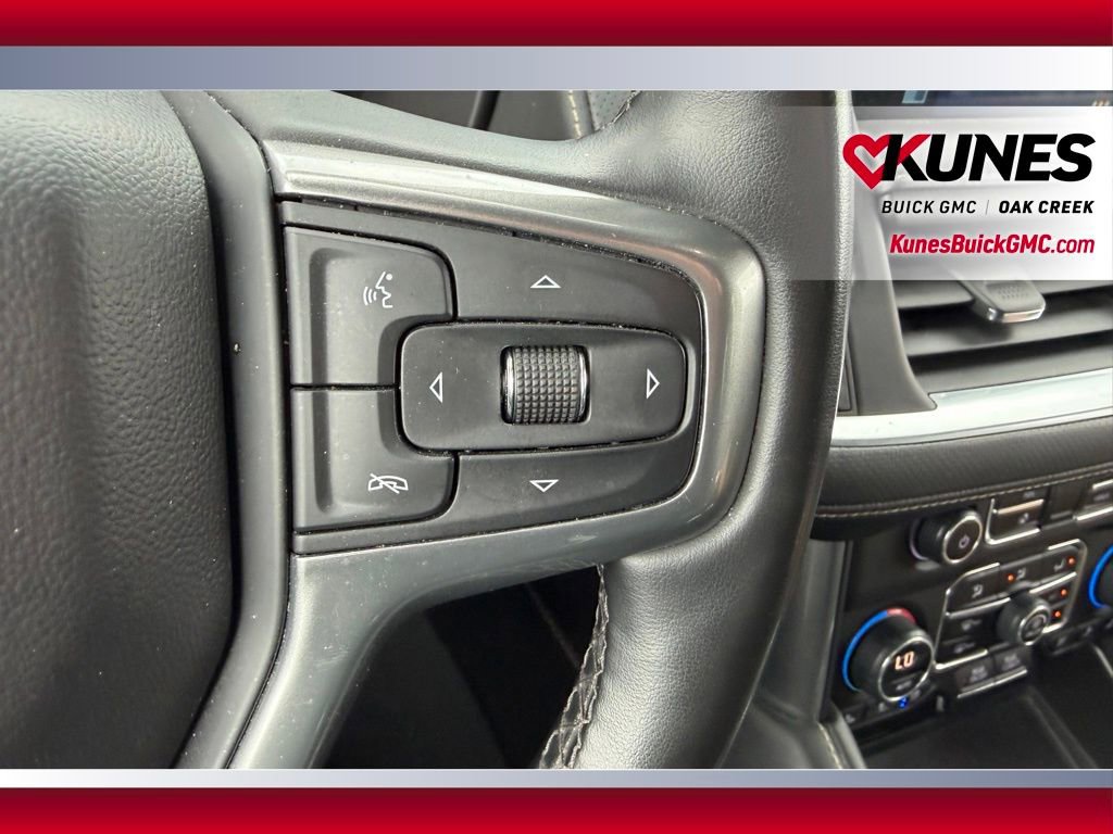 Used 2023 Chevrolet Suburban Premier AWD/4WD image 18