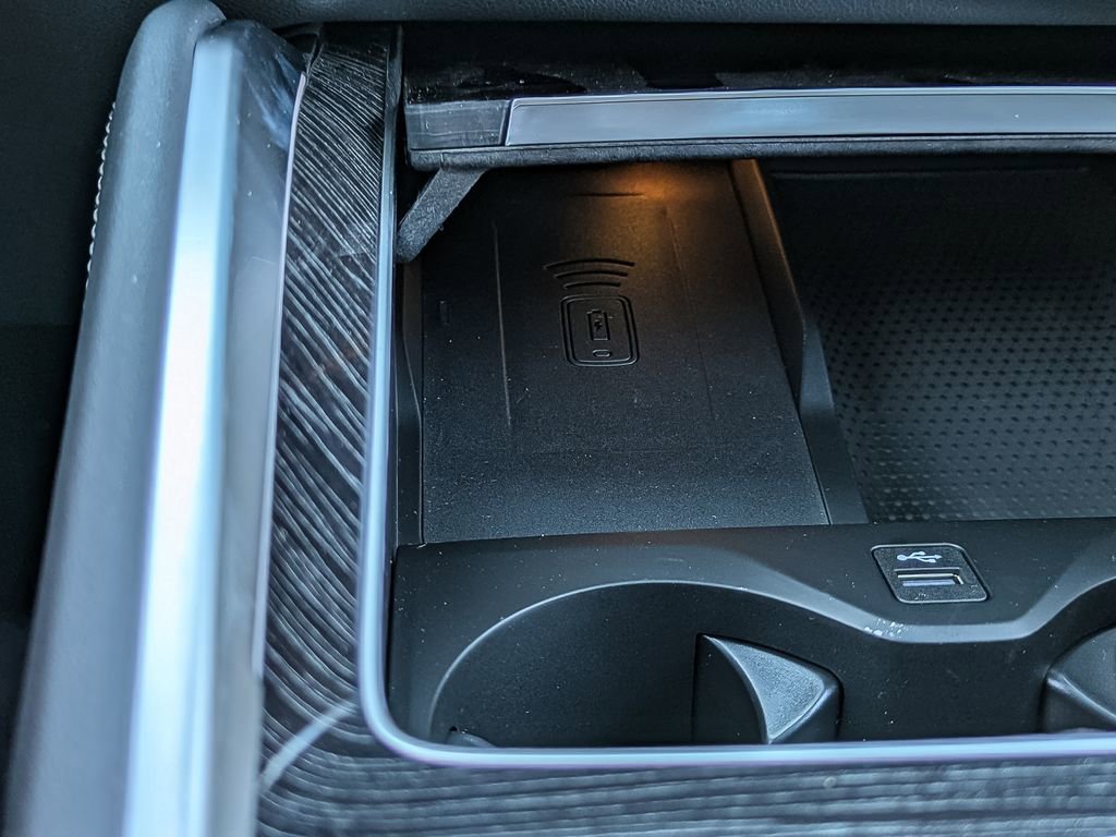 New 2026 BMW X6 xDrive40i image 25